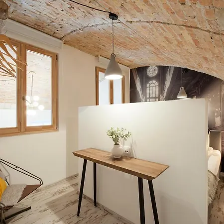 Apartment Historic In Downtown Budapest